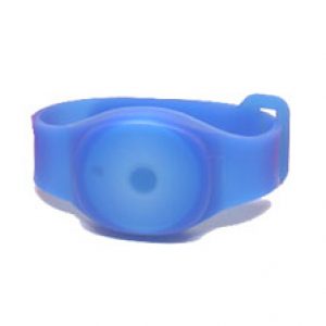 {{item.authore_images_alt}}